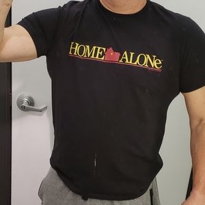 Old Navy Graphic Tee for Men Large. Home Alone